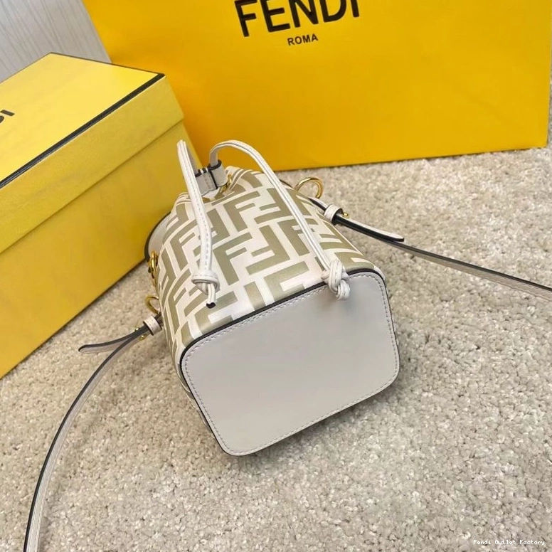 Cheap HOT Bag Leather In Motif Mon Tresor White Fendi Bucket Mini FF Calf 0731